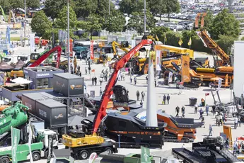 Photo 5: Large equipment on the open-air site at the environmental technology trade fair IFAT