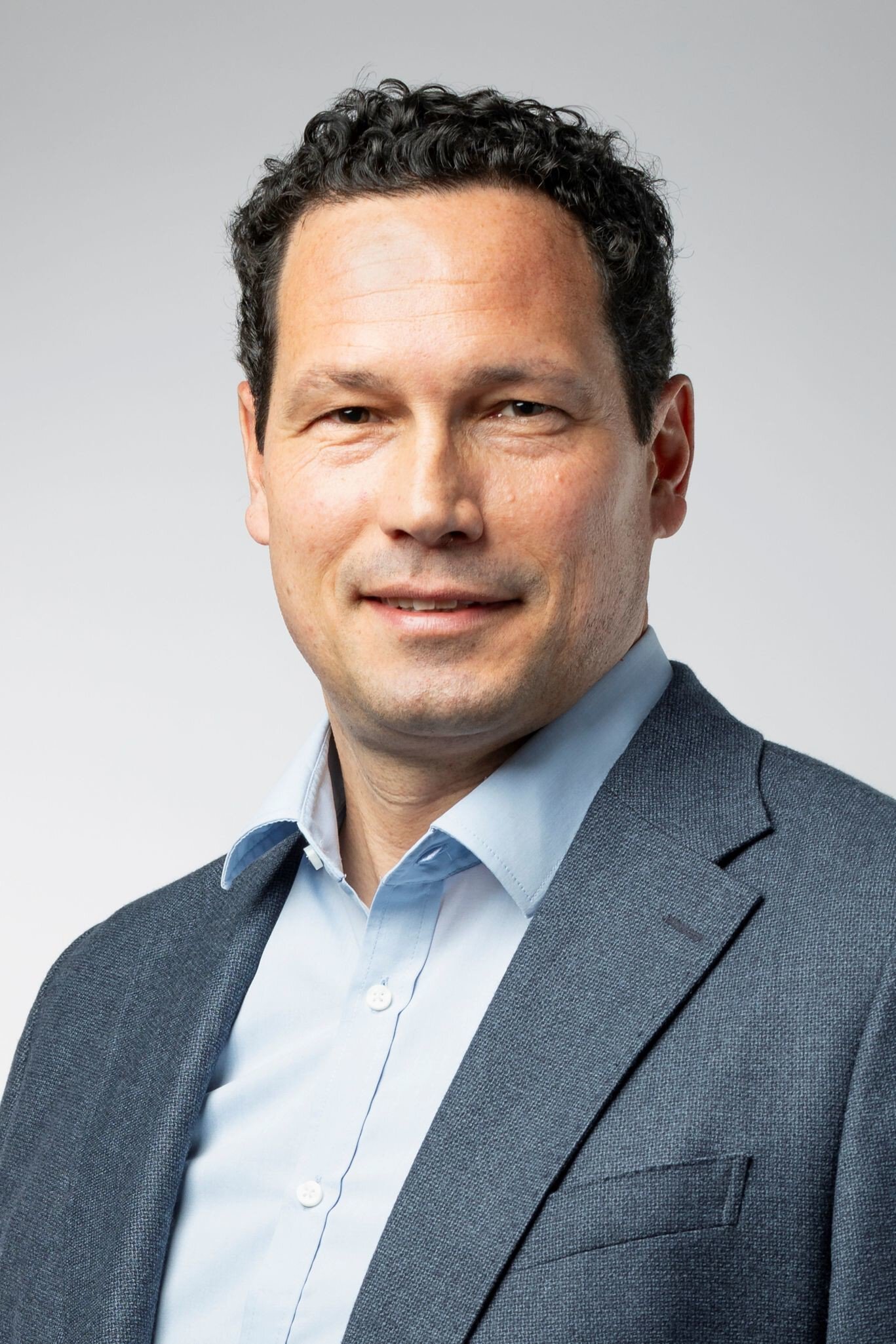 Portrait photo of Felix Rohde