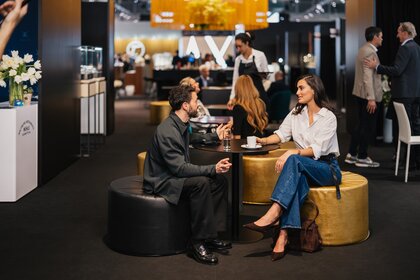 two_women_talking