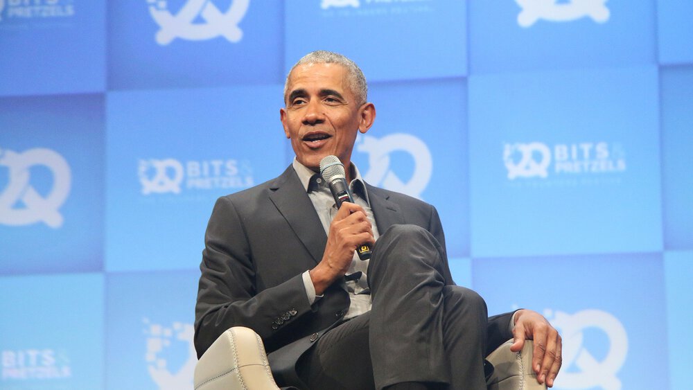  Nobel Peace Prize winner and former US President Barack Obama