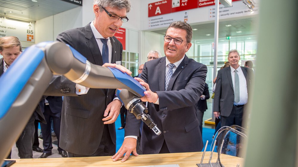 Exhibitor at automatica