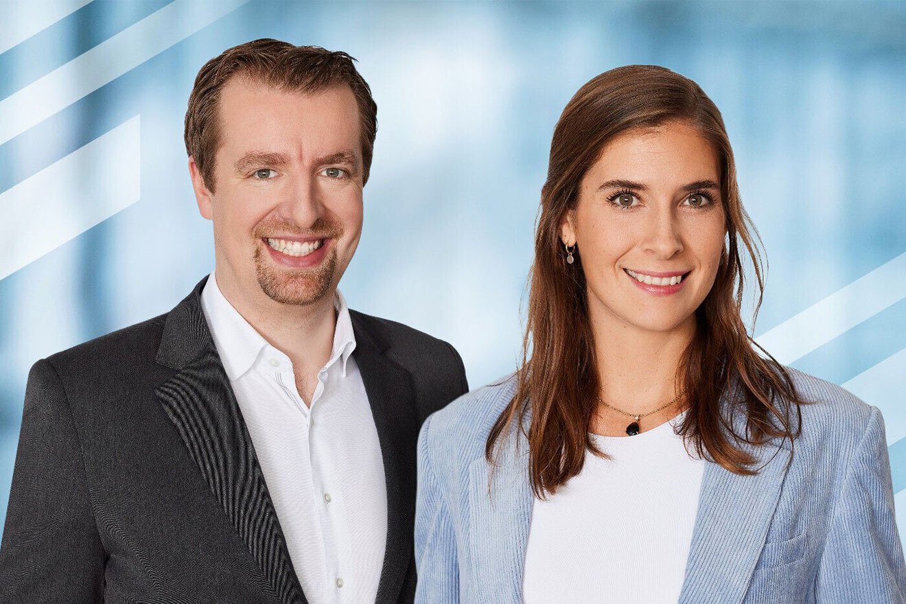 Im Foto sehen Sie zwei Kollegen der Messe München, die vom AUMA Verband interviewt wurden.