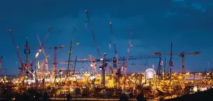 bauma bei Nacht