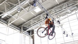 Im Bike-Bereich wurden die Besucherinnen und Besucher mit eindrucksvollen Sprüngen unterhalten