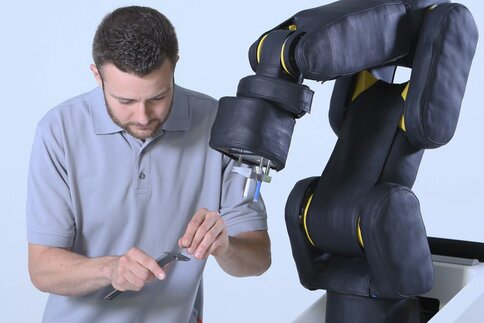 Der automatische Produktionsassistent Apas von Bosch.