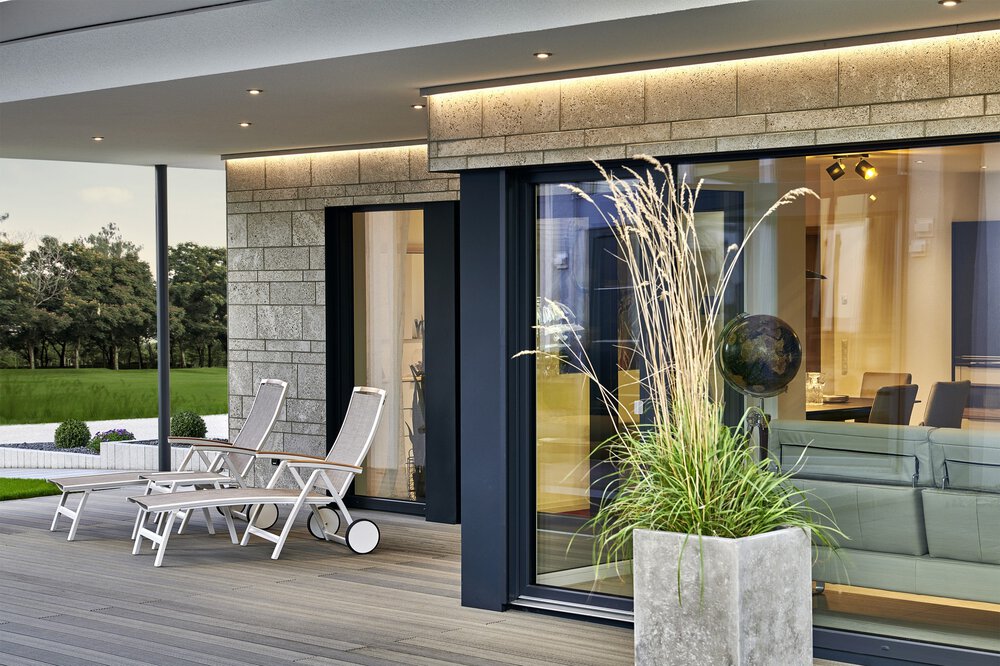 Terrasse Musterhaus CLARON von KAMPA GmbH 