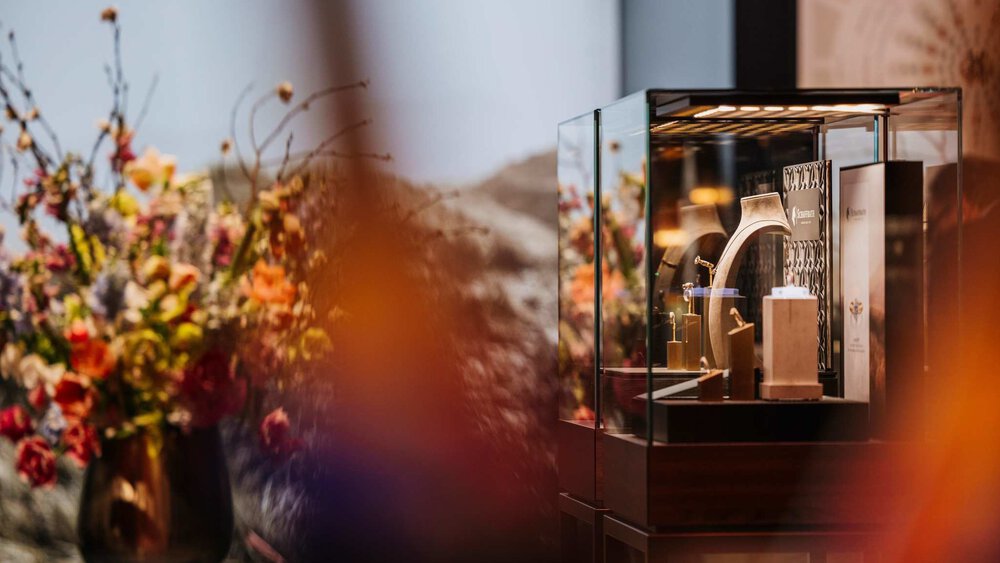 New hall structure for a bright future