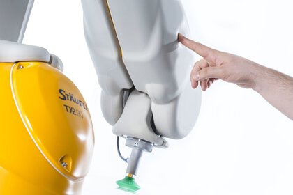 Stäubli's safe robots of the TX2 robot generation