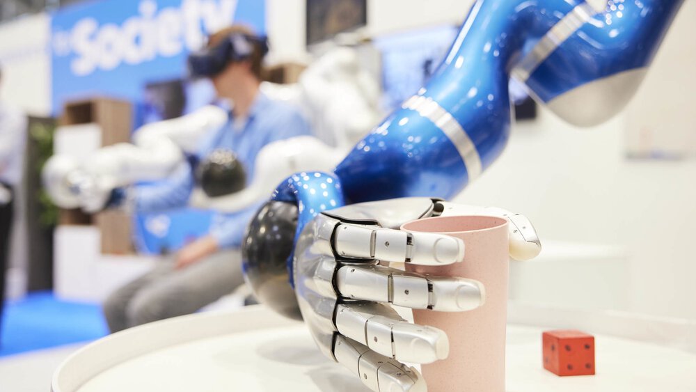 US Workers Want ChatGPT To Help With Decisions