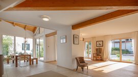 Wohnbereich Essbereich Musterhaus Tegernsee ISARTALER HOLZHAUS 