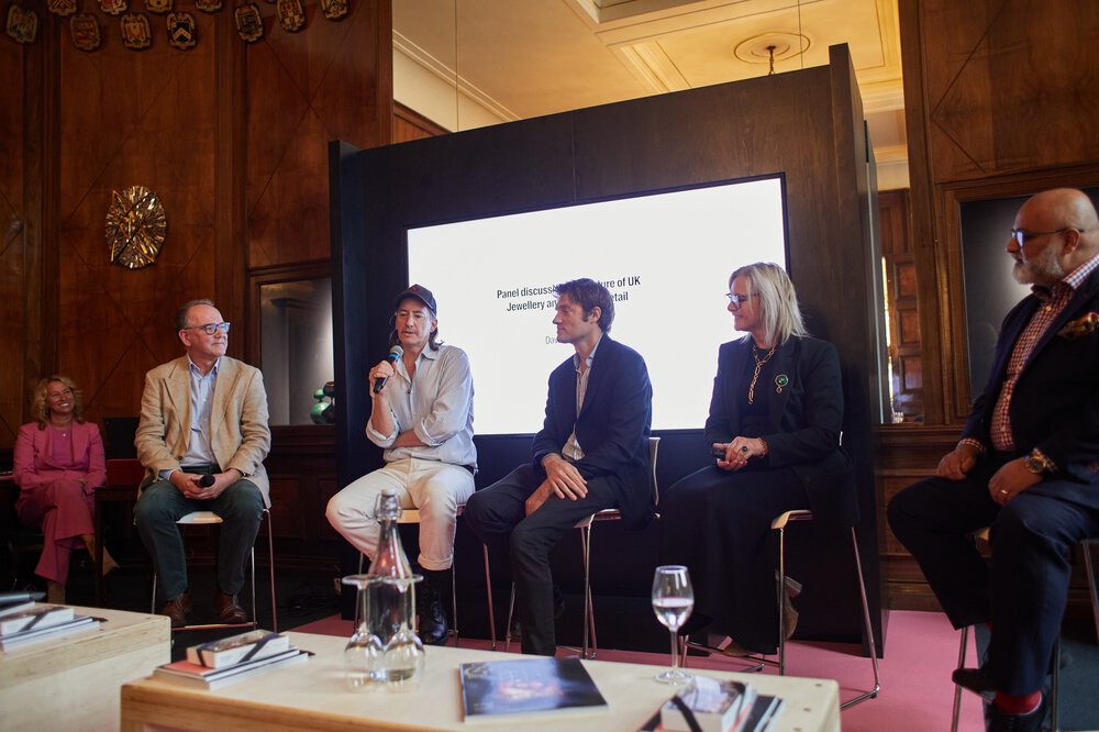 Podiumsdiskussion mit David Brough, William Cheshire, Alex Davis, Judith Lockwood und Jayant Raniga