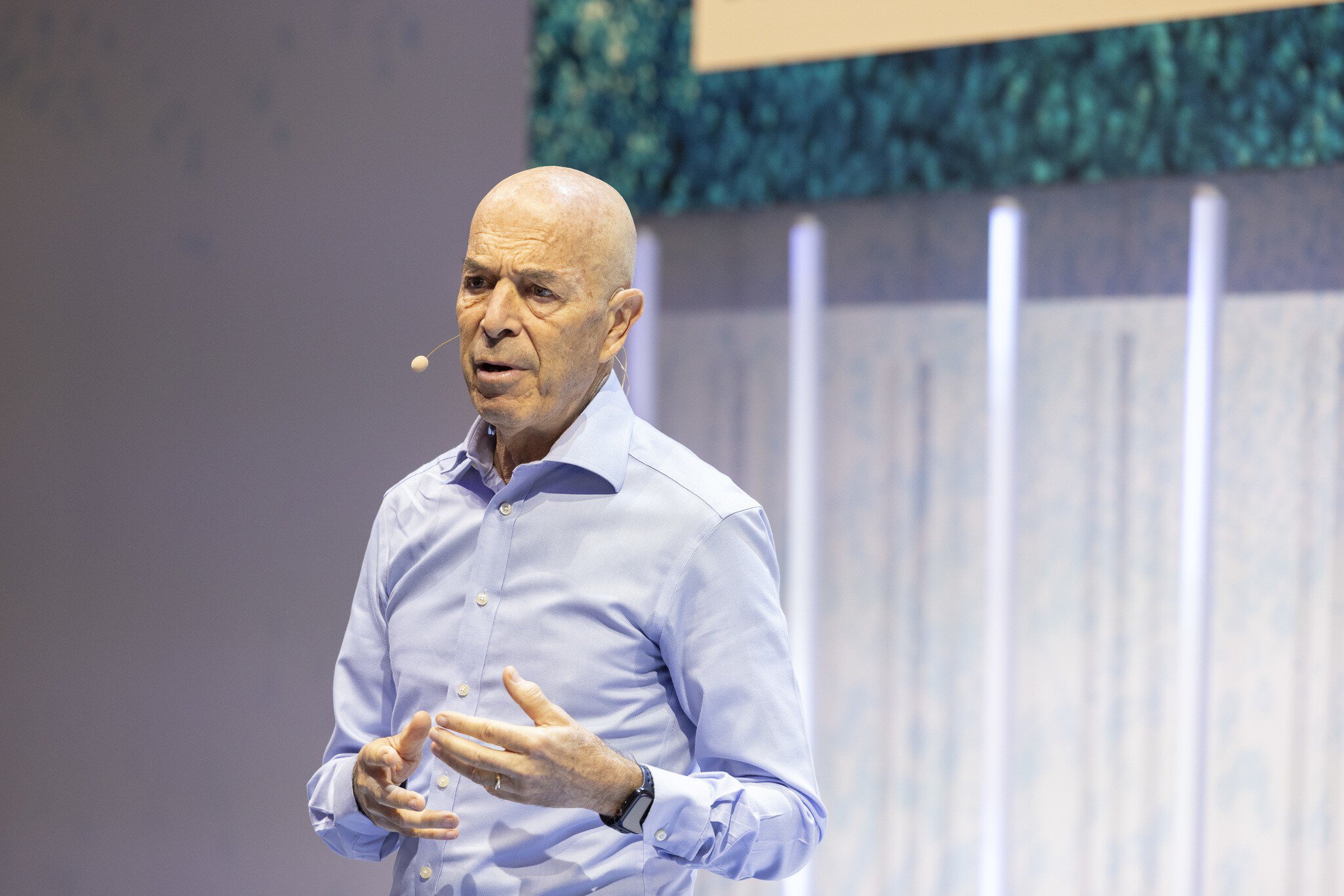 Oxford Professor Ian Goldin on the Blue Stage at IFAT Munich