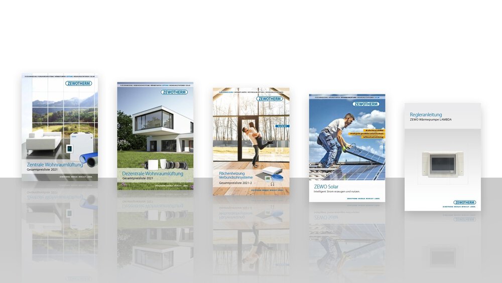 Fünf aufgereihte Broschüren von 