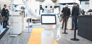 Service robotics at automatica