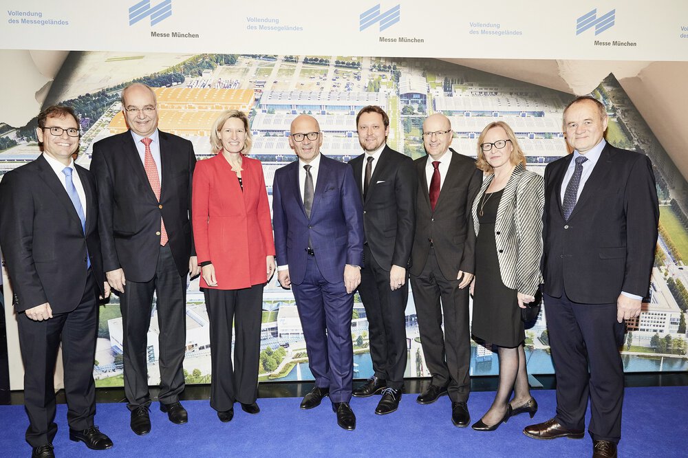 Two new exhibition halls complete a visionary idea