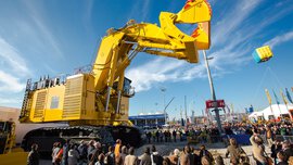 Exponat von Komatsu