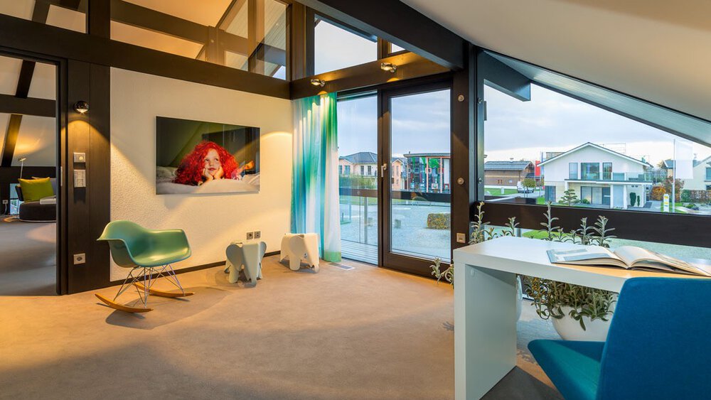 Kinderzimmer Musterhaus von HUF HAUS GmbH & Co. KG
