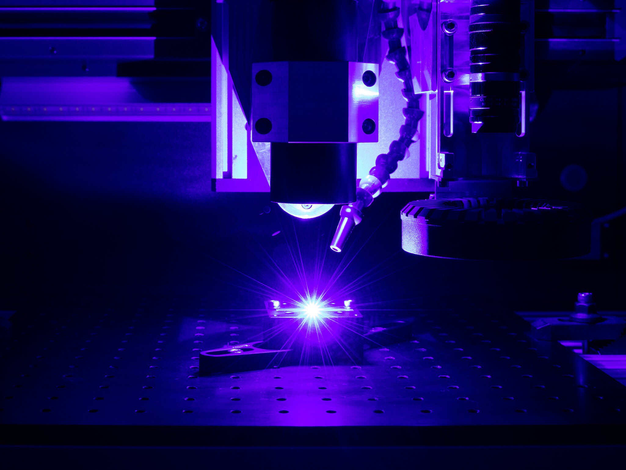 Лазер 2000. Laser2000. лазер 2000х. лазер 2000 год. лазер бесплатный.