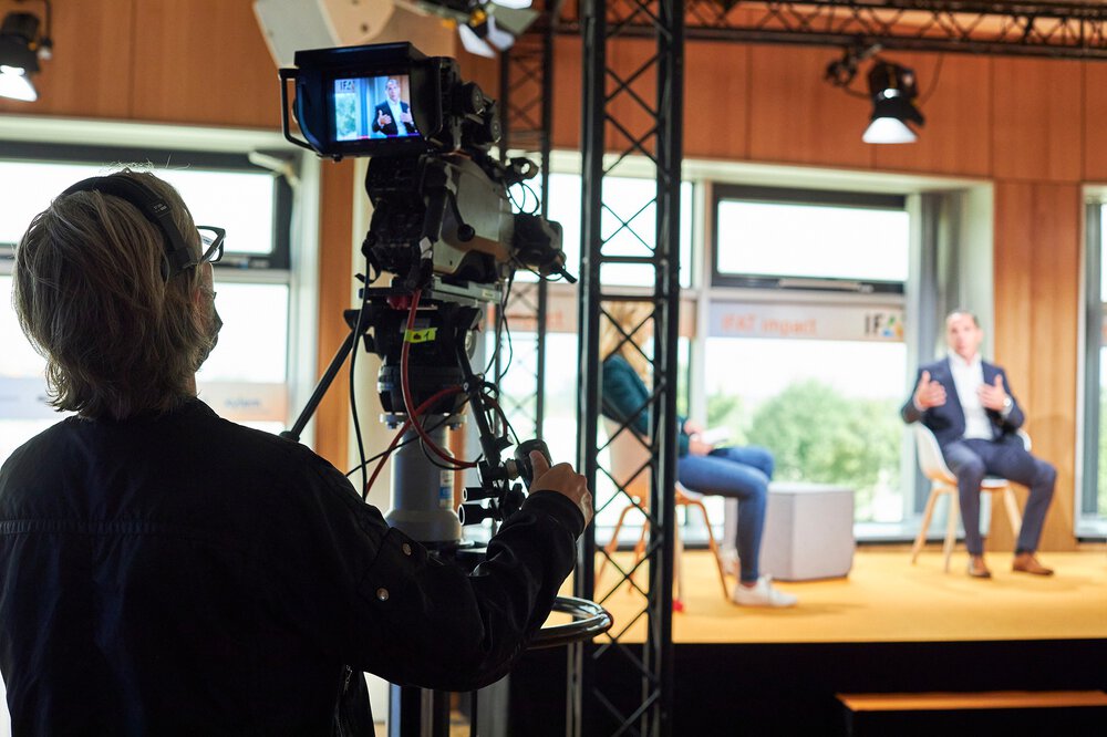 Some experts came to Messe München’s IFAT Studio, most of them joined online.