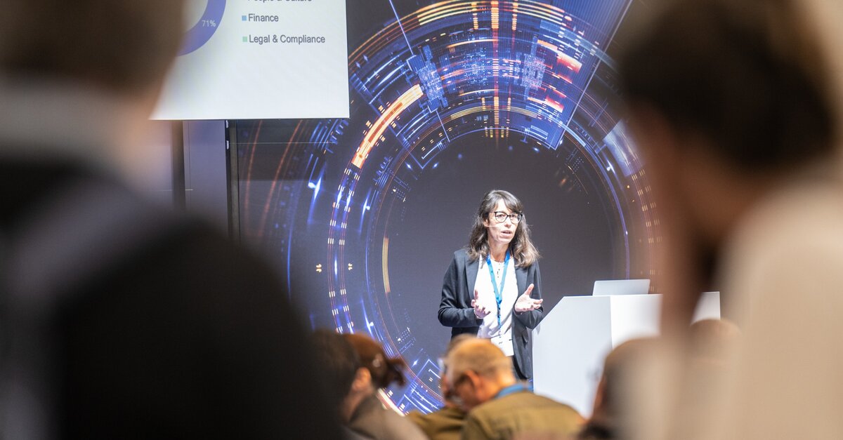 Forums at the World of Quantum