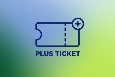 Ticket-Icon mit einem Pluszeichen und den Worten PLUS TICKET auf einem blauen und grünen Hintergrund mit Farbverlauf.