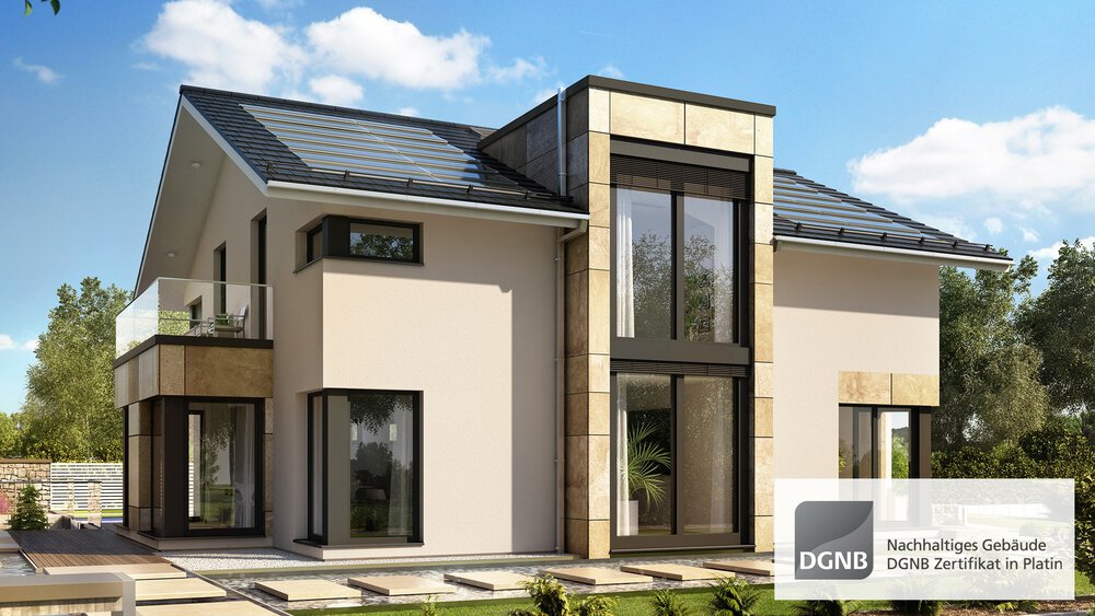 Modernes zweistöckiges Haus mit großen Fenstern, neutralen Farbtönen und einem schrägen Dach, umgeben von Grün.