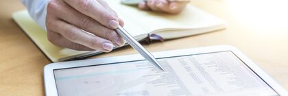  accounting on tablet computer
