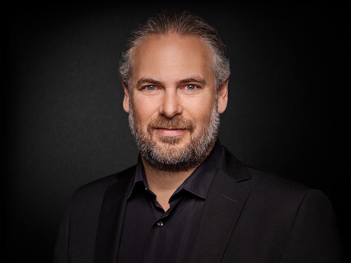 Portrait photo of Patrick Paul