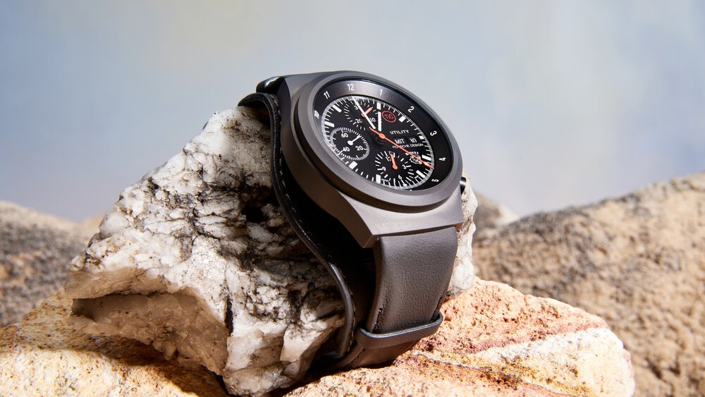 Watch Design: Porsche Design Chronograph1 Utility Limited Edition, Porsche Design