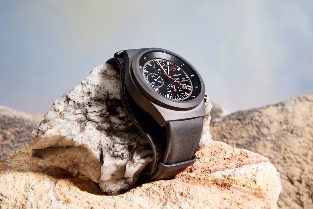 Watch Design: Porsche Design Chronograph1 Utility Limited Edition, Porsche Design