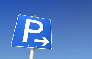 Parkplatz-Schild