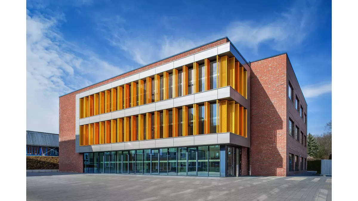Neubau des naturwissenschaftlichen Trakts für das Gymnasium Marianum in Meppen.
Bild: Sabine Augustin